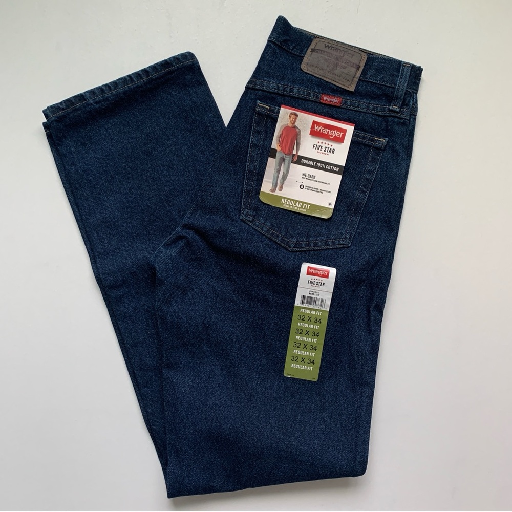 NWT Men's Wrangler 5 Star Regualr Fit Blue Jeans
